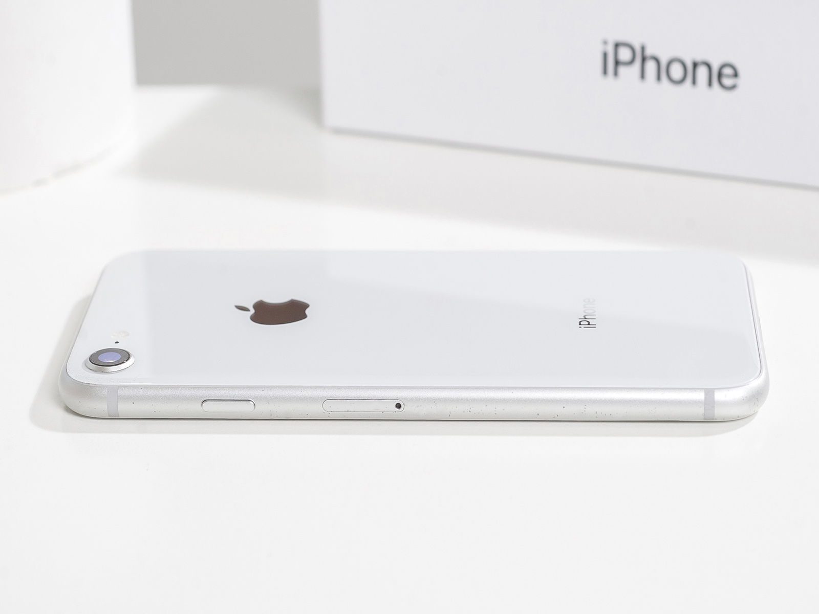 iPhone 8 64gb, argintiu folosit